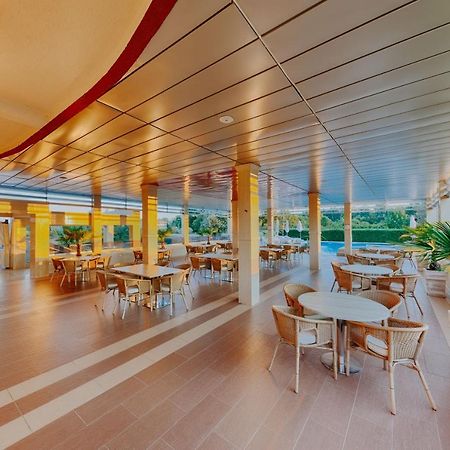 Hotel Lion Улцинь Экстерьер фото