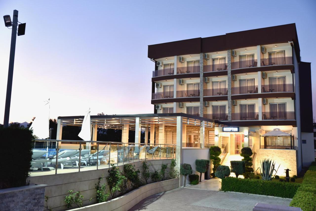 Hotel Lion Улцинь Экстерьер фото